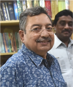 Vinod Dua at Media Plus Auditorium
